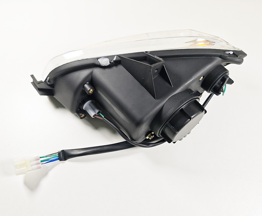 Фара правая ATV X8 EFI-EPS, Z6-EFI 9060-160120