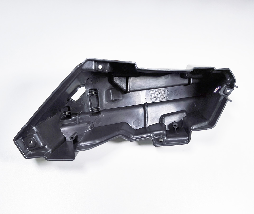 Кожух фонаря защитный задний правый ATV X5 H.O. EPS, X6 EPS, 500 HO 9CR6-043015