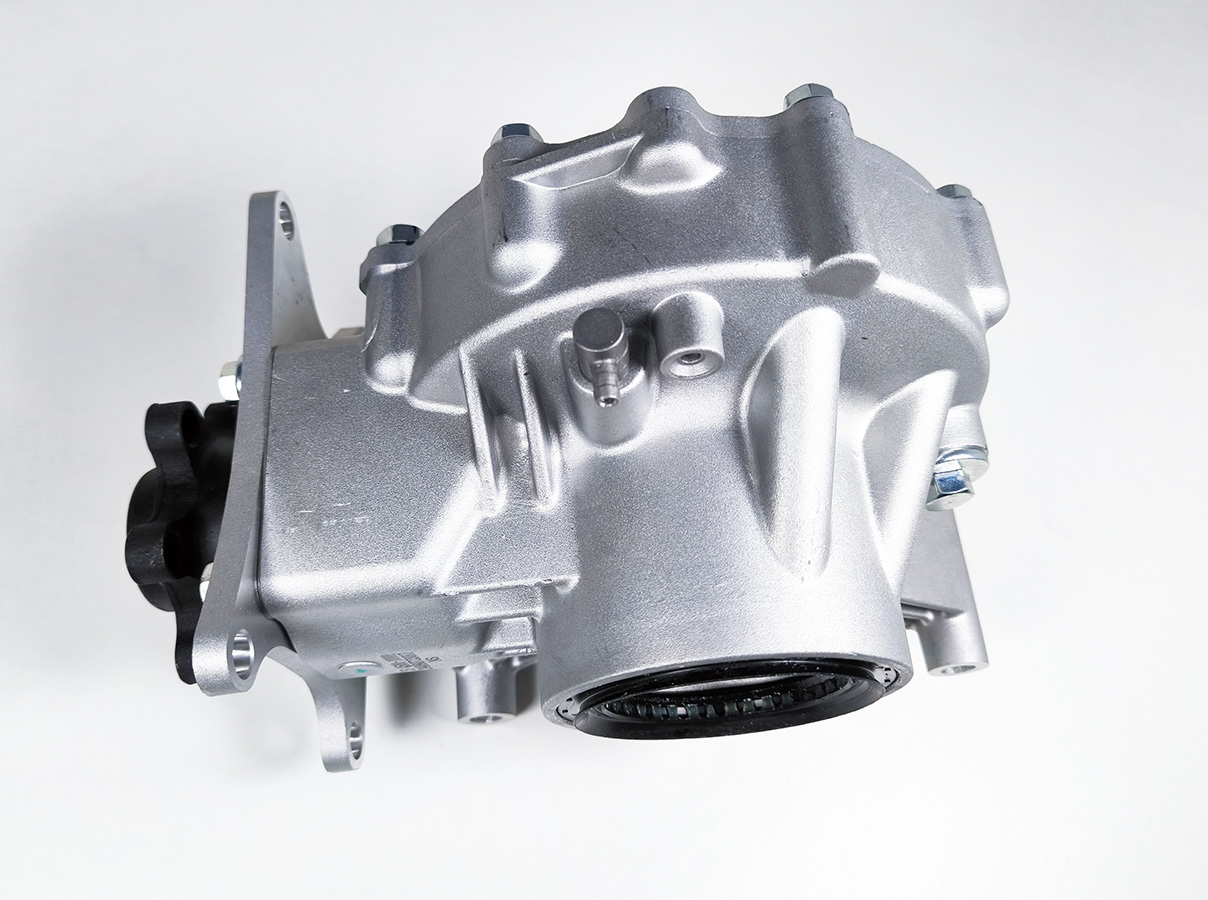 Редуктор задний, в сборе (2 точки опоры, фланец соединительный на 6 отверстий) ATV 500A-2A, X5, X6 EFI, UTV500-3, X8 EFI&EPS 0180-330000