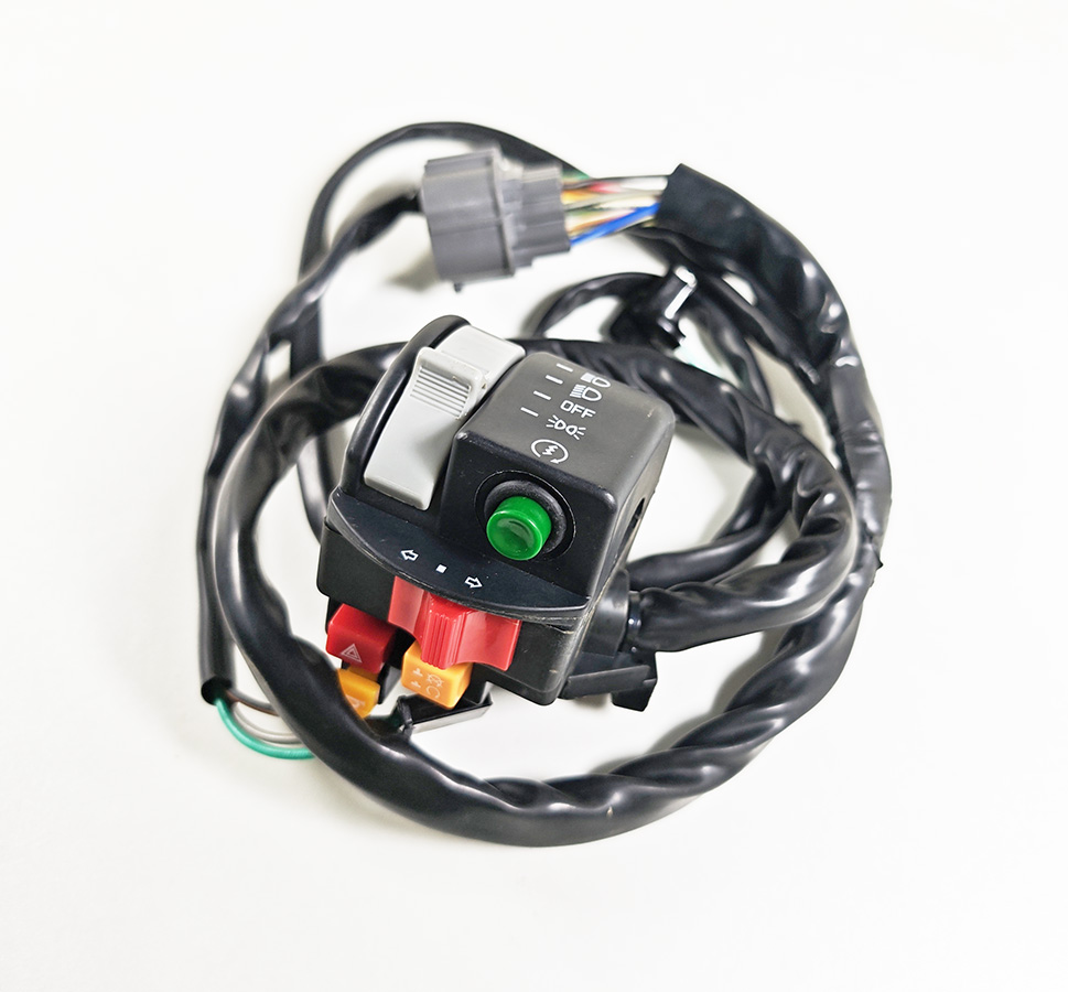 Блок управления левый в сборе (SUMITOMO) ATV X8 EFI-EPS 7020-160600-2000