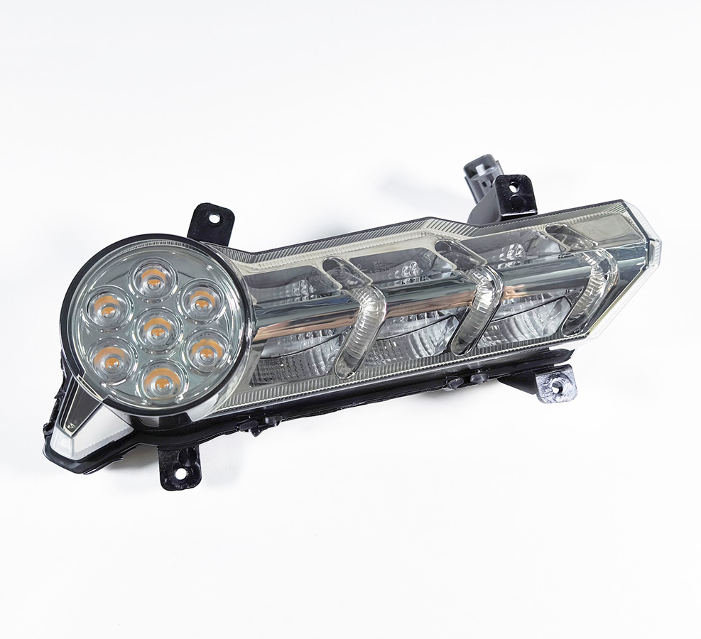 Фонарь правый ATV 800 HO EPS (X8 H.O. EPS), 1000 EPS (X10 EPS) 9AWA-160220