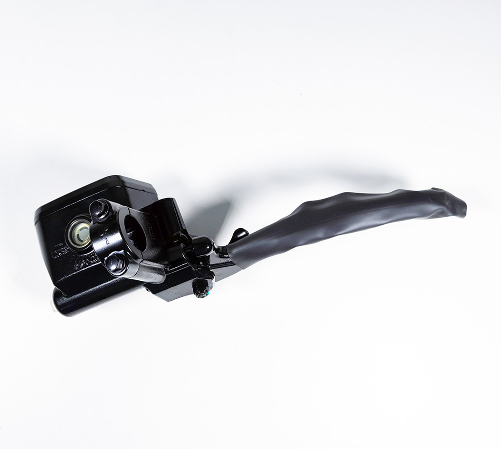 Ручной тормозной цилиндр (X8 H.O / X10 2021 год) ATV 600 EPS, 1000 OVERLAND EPS 9AY0-081200